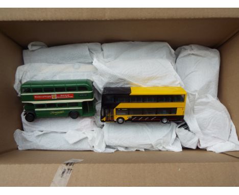 EFE and other - 36 off 1:76 scale model buses, all appear mint unboxed, individually wrapped  (this does not constitute a gua