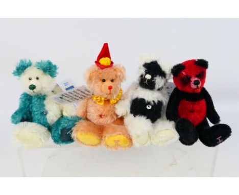 Haven Bears - Four Limited Edition miniature artist designed teddy bears, by Alison Beal of Haven Bears. Lot consists of 'Tun