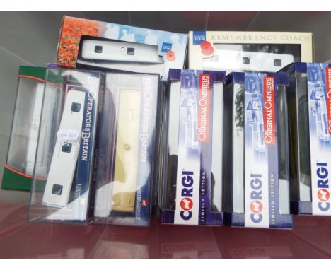Original Omnibus by Corgi (and similar) - 20 off 1:76 scale model buses, all appear mint in ex or better original boxes   (th