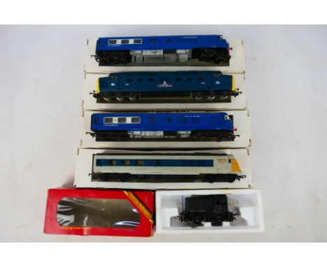 Tri-ang - Lima - 5 HO/OO railway items to include a Class 55 Deltic 9006 'The Fife & Forfar Yeomanry' in BR Blue, R555 Diesel