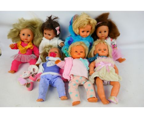 Mattel - Palitoy - Others - An unboxed group of predominately Tiny Tears dolls circa 2000's. Conditions appear to be generall