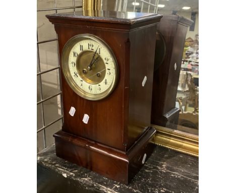 MAHOGANY CASED MANTLE CLOCK - APPROX 36CM TALL