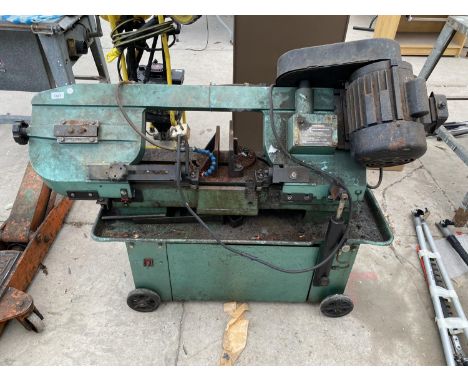 A ELECTRICAL POWERED HACKSAW 