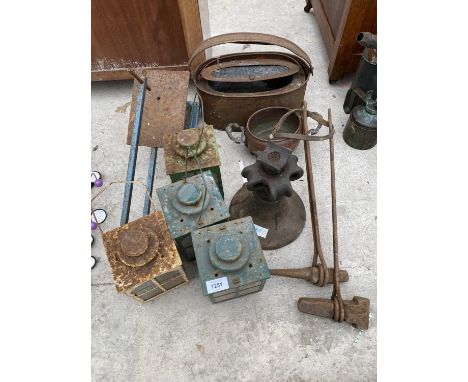 VINTAGE HARDWARE ITEMS - A FRET SAW,  FOUR TEA LIGHT LAMPS, BLACKSMITHS IRONS, JACK ETC 