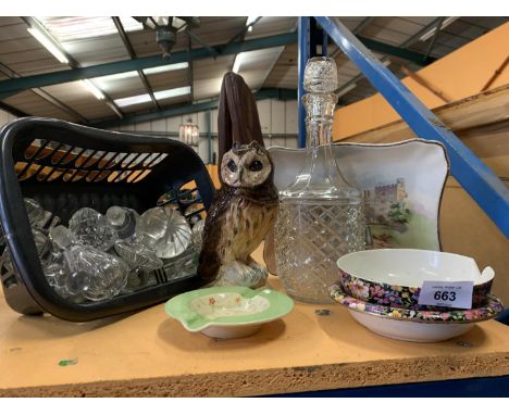 VARIOUS CERAMIC AND GLASS ITEMS TO INCLUDE A LARGE QUANTITY OF GLASS STOPPERS, AN OWL, DECANTER ETC 