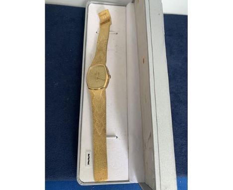 GENTS GOLD PLATED VINTAGE MANUAL FASHION WATCH, BOXED 