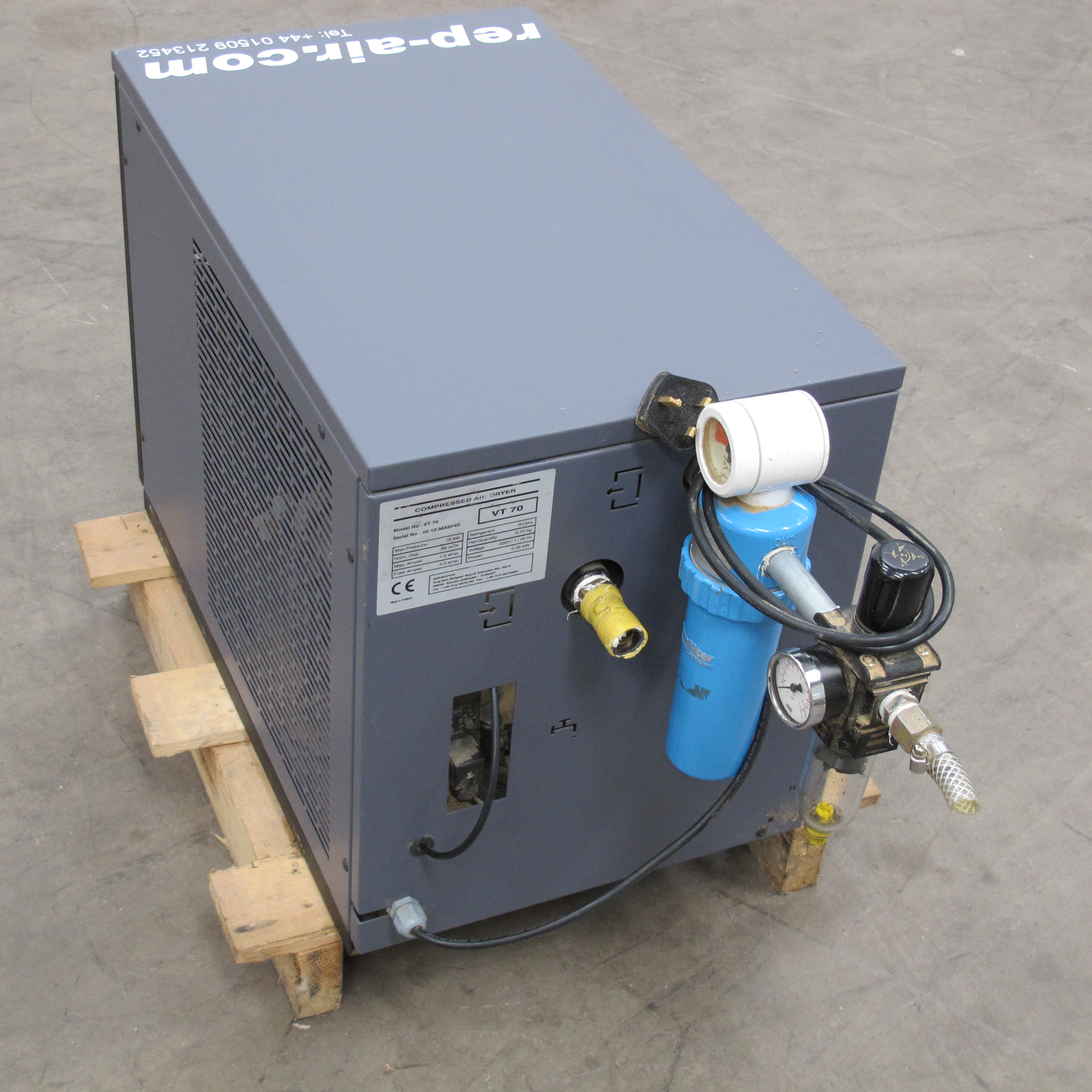 * A Mikropor Compressed Air Dryer; model no VT 70; SN 2212MA9243