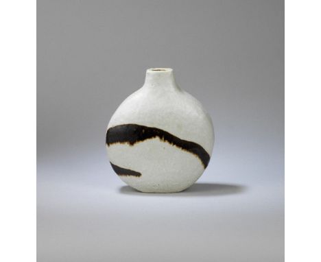 JANET LEACH (AMERICAN, 1918-1997)Rounded bottle vase, circa 1973Porcelain, grogged body, pale blue-green celadon glaze with t