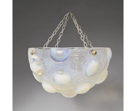 RENÉ LALIQUE (FRENCH, 1860-1945)'Soleil' plafonnier vasque, designed 1926Opalescent glass, frosted and polished, with suspens