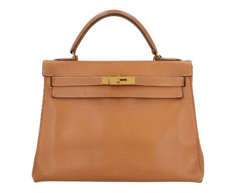 HERMÈS VINTAGE Handtasche "KELLY BAG 32". Koll. 1989. Fein genarbtes Leder in Hellbraun ( Epsom) mit vergoldeter Hardware, Kl