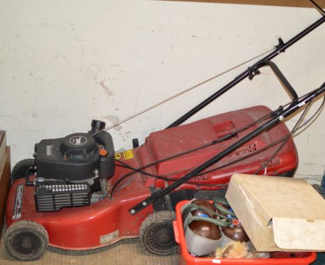 MOUNTFIELD ENGINE LAWNMOWER     