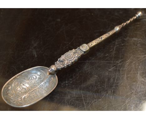 ORNATE LONDON SILVER CELTIC STYLE SPOON     