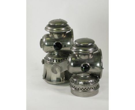 A 1900 Admiral Bicycle Lamp Co. 'Admiral'. An interesting concept of using the lighting head for both an oil reservoir and ac
