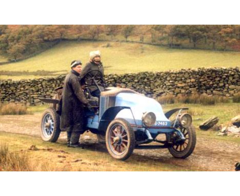 Assorted Colour Prints.  A box containing many hundreds (over 1000?) of colour prints of vintage and PVT cars at various even