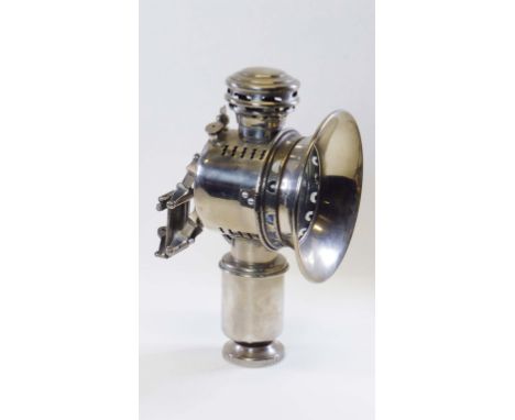 Acetylene Gas Lamp  of unknown manufacture, in almost unused condition with good nickel-plating, water control, sound front g