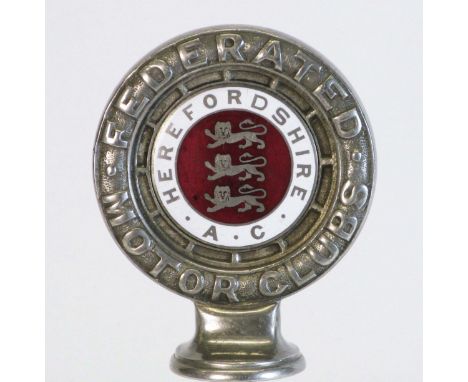 Herefordshire Automobile Club. A very rare membership badge with intaglio written 'Federated Motor Clubs' on the outer edge, 