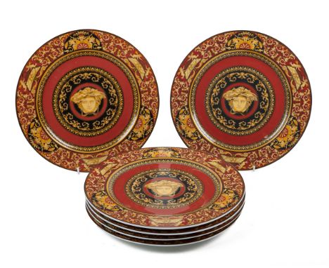 A set of six Rosenthal for Versace Medusa show plates .33cm diameterQty: 6In good condition. Light scratching to the decorati