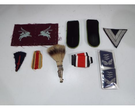 A good lot to include a pair of German Mountain and Light Infantry epaulattes, World War Two (WW2) British Airborne Division 