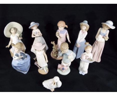 Ten ceramic figurines by Nao and Nadal (10). Estimate £50 - £80