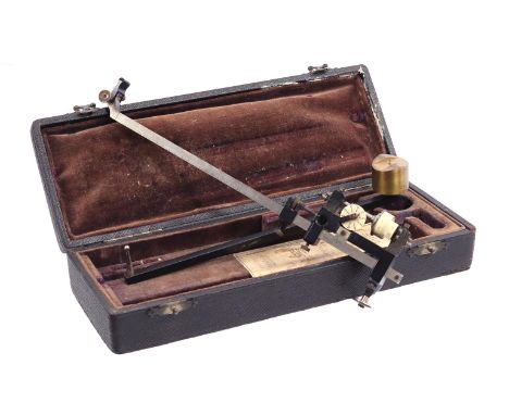 Planimeter, marked R. Reiss Liebenwerda, in cassette, 4.5 cm high, 25x9 cm