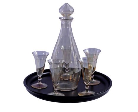 Copier Leerdam glass carafe with 5 shot glasses standing on a tray, carafe 23 cm high