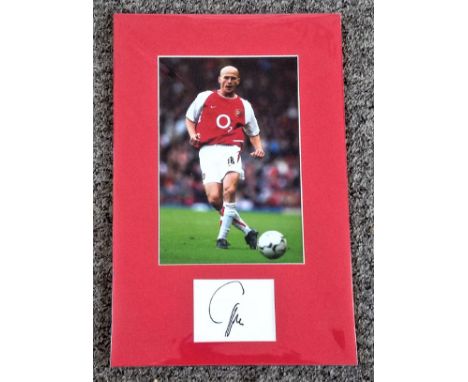 Football Pascal Cygan signed and mounted Arsenal display. A white card signed by the Ex Arsenal star professionally mounted w