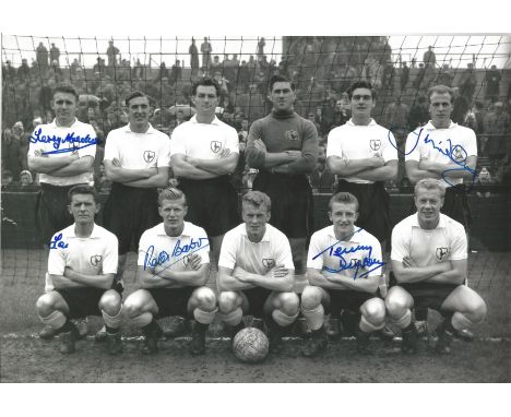 Football Tottenham 1957, Football Autographed 12 X 8 Photo, A Superb Image Depicting Players Posing For A Team Photo Prior To