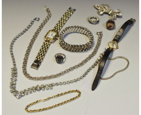 Jewellery and Watches- a 9ct lady's Rotary watch, a Blue John ring; a silver necklace, etc 