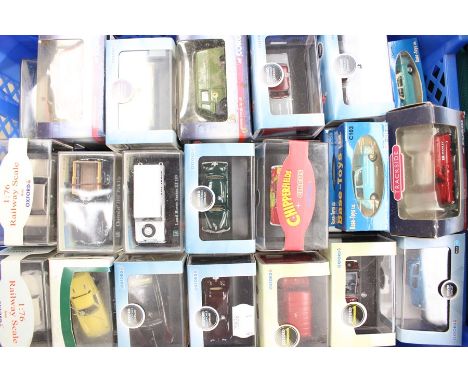 Hornby, Oxford, Classix 1:76 scale vehicles (Q) 1 tray