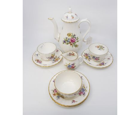 A Royal Worcester coffee set for two, including a coffee pot, sugar/cream - pattern "Raoanoke" Z2827 (9)