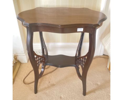 A nice quality EDWARDIAN  side table with a feature plant shelf on the second tier - dimensions 70cm x 45cm