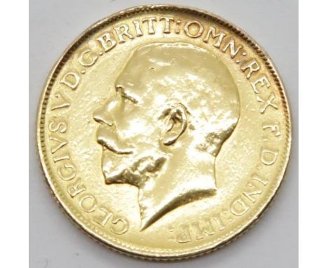 George V 1911 full sovereign. P&amp;P Group 1 (£14+VAT for the first lot and £1+VAT for subsequent lots) 