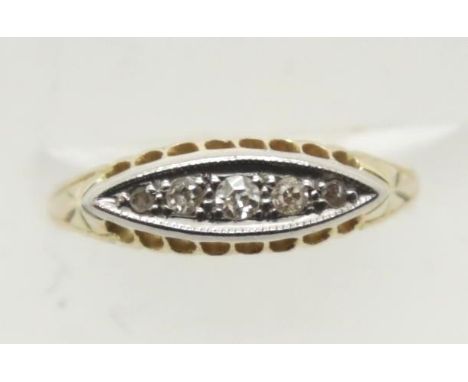 Antique 18ct gold 5-stone graduated diamond ring, size K, 1.9g. P&amp;P Group 1 (£14+VAT for the first lot and £1+VAT for sub