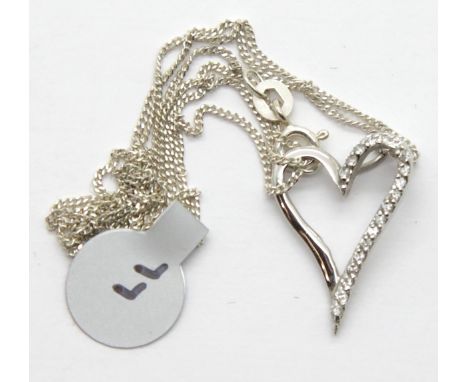 Contemporary silver stone set heart pendant necklace. P&amp;P Group 1 (£14+VAT for the first lot and £1+VAT for subsequent lo