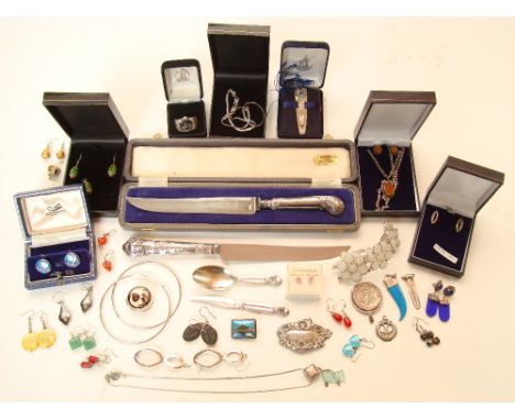 A mixed quantity of silver jewellery comprising Georg Jensen sterling silver jam spoon and butter knife, silver earrings, ena