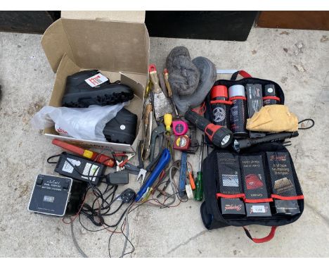 A QUANTITY OF HAND TOOLS TO INCLUDE BATTERY CHARGER, NEW SAFETY BOOTS, CAR CLEANING KIT ETC. 