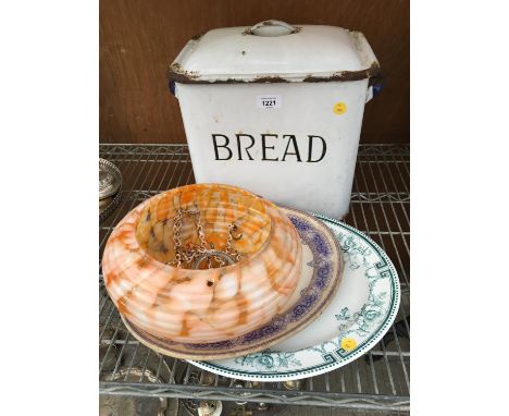 AN ENAMEL BREAD TIN, RETRO OPAQUE GLASS LIGHT SHADE AND TWO SERVING PLATTERS 