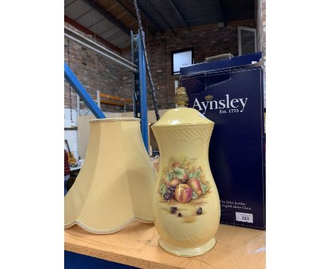 AN AYNSLEY FRUIT DECORTED TABLE LAMP AND SHADE 