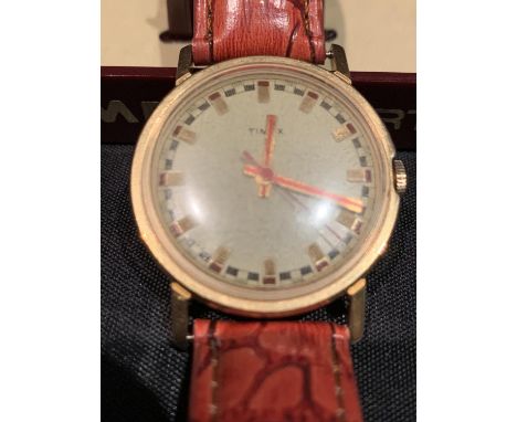 A TIMEX AUTOMATIC WRIST WATCH 