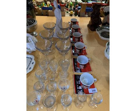 A SELECTION OF CERAMICS AND GLASSWARE TO INCLUDE RETRO BETTY BOOP CUPS AND SAUCERS ETC 