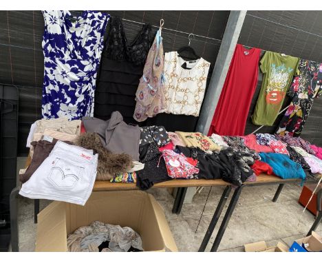 VARIOUS VINTAGE CLOTHES 