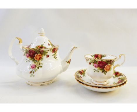 Royal Albert 'Old Country Roses' part tea service and cake stand 