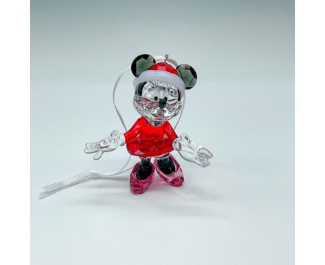 With her Light Siam crystal cap and dress, Minnie Mouse captures the spirit of Christmas. Have a look at her sparkling shoes 