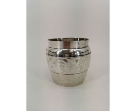 ART DÉCO CACHEPOT / VASE, 800er Silber (322,5 g), gepunzt mit Halbmond, Krone (deutsch), Feingehaltsangabe und undeutlicher /