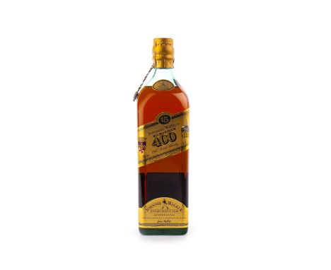 JOHNNIE WALKER KILMARNOCK 400 AGED 15 YEARS Blended Scotch Whisky. Bottled to celebrate the 400th anniversary of the granting