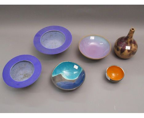 Five various items of 20th Century Studio pottery, together with a modern Art glass bowl 