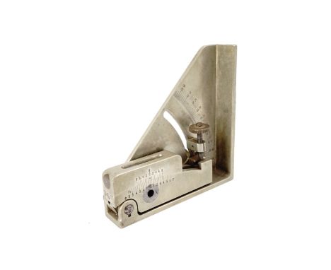 A German Third Reich Wehrmacht artillery clinometer, bearing a Waffenamt stamp and dated 1934
