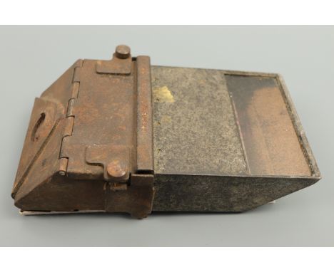 A British army armoured fighting vehicle / tank periscope, circa 1940s