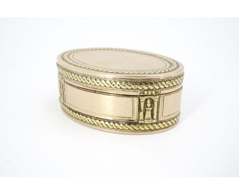 A Georgian two-colour yellow metal pocket snuff box, of oval section, the lid and base finely engine-turned in a tartan-like 