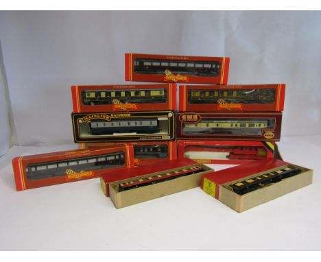A collection of boxed 00 gauge model railway rolling stock to include Hornby R455 The Duke's Coach BR Royal Train, R233 Pullm